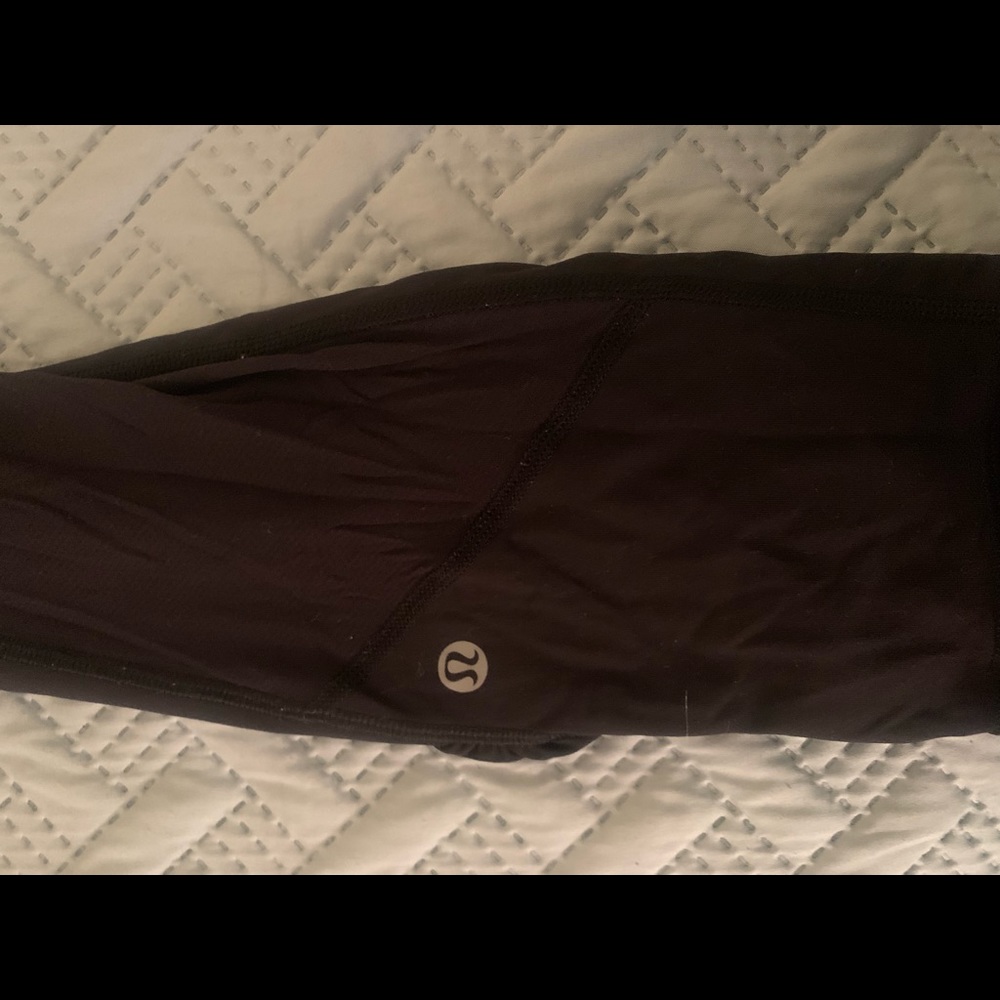 Lululemon leggings, black, size 4